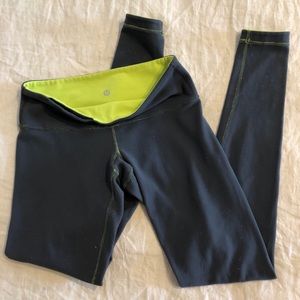Lululemon yoga pants